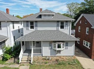 1221 N Jefferson St, Huntington, IN 46750