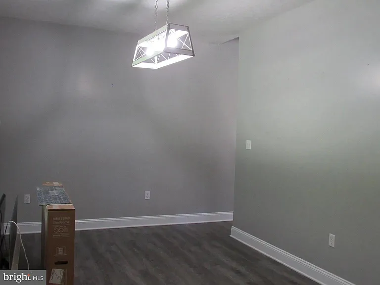 20474 Renaissance Ct — Photo 5