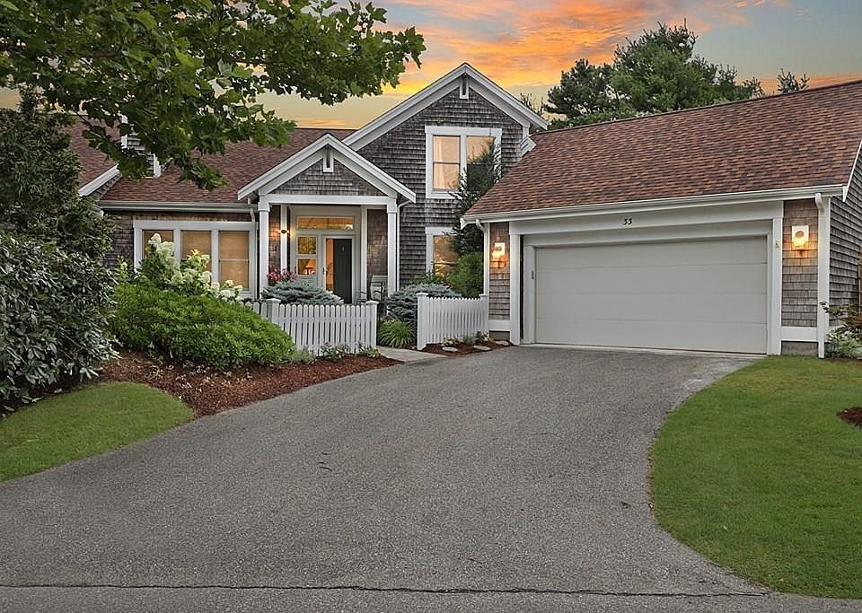 1st image of 33 Forest Ave