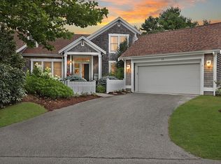 33 Forest Ave, Plymouth, MA 02360