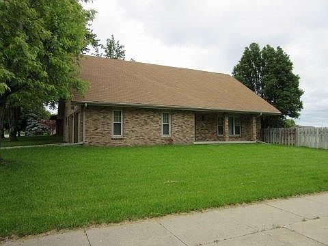 2500 Grant St Beatrice NE 68310 Zillow