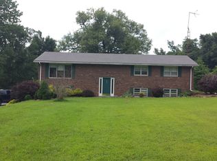 1086 Reiters View Rd, Marion, KY 42064
