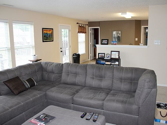 3rd image of 568 Paddlebrook Dr