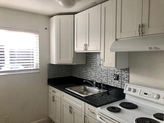 1st image of 455 S 8th St APT 3