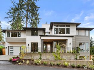 20371 80th Ave NE, Kenmore, WA 98028