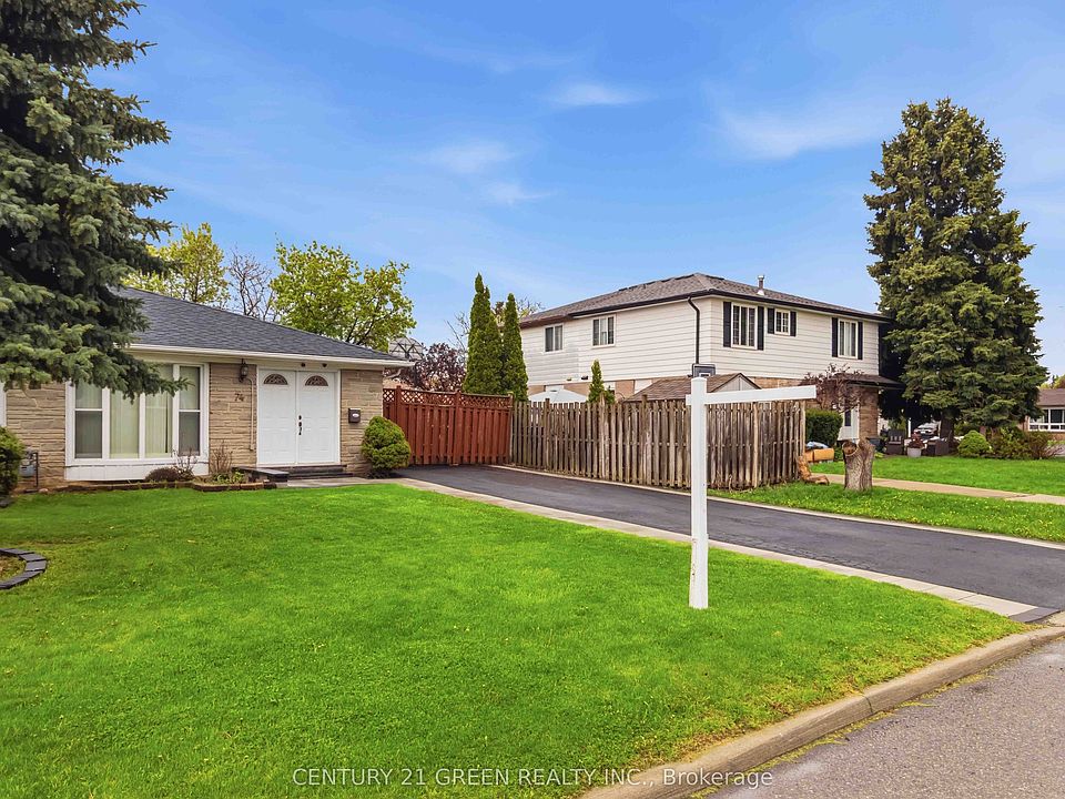 1st image of 74 Davenport Cres