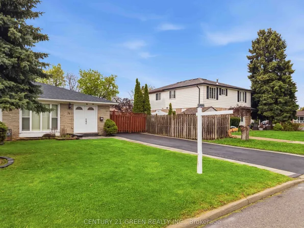 74 Davenport Cres, Brampton, ON L6T 3L6