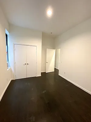 Rented by Living New York | media 10