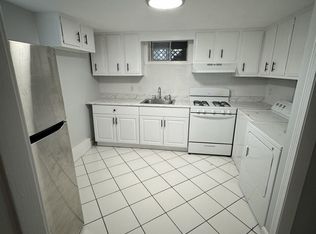 1046 Main St #1, Woburn, MA 01801