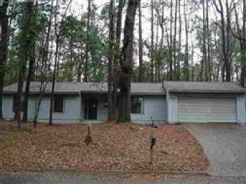 1st image of 909 Tamarack Ave