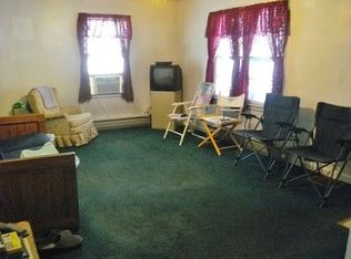306 Giles Ave, Rich Creek, VA 24147