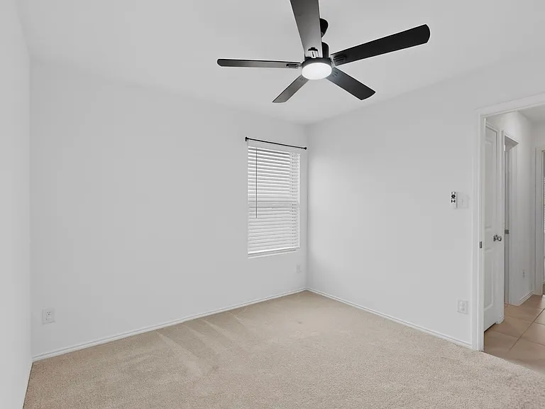 1430 Everett Gardens Way — Photo 27