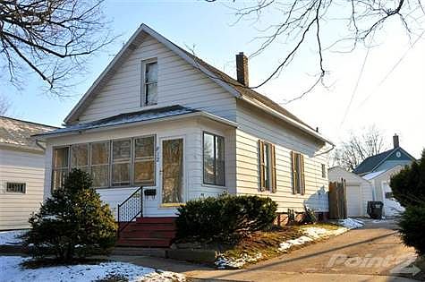 3rd image of 812 Hoyt St