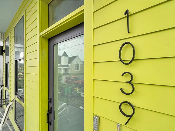3rd image of 1039 Verret St