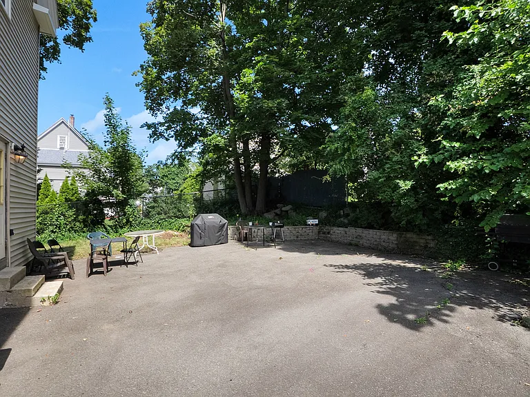 15 Parsons St #15 — Photo 16