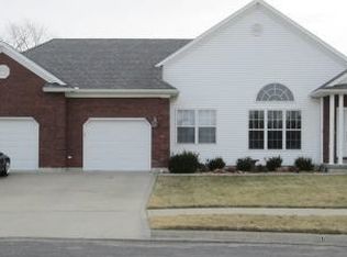 3213 Cunningham Ct, Sedalia, MO 65301