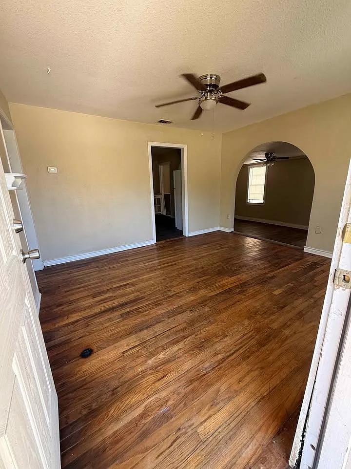 2 bed, 1016 sqft, $1,000 — Photo 2
