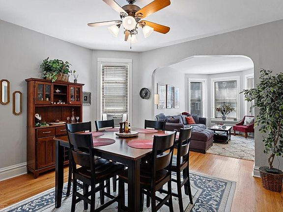 5th image of 2020 W Waveland Ave #1