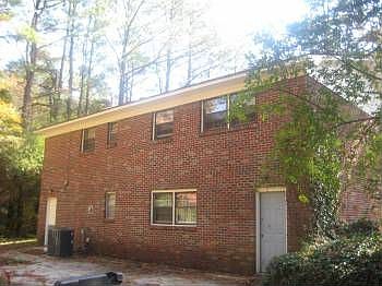 2nd image of 2647 Carriage Ln