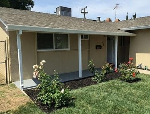 2nd image of 636 Arthur Dr