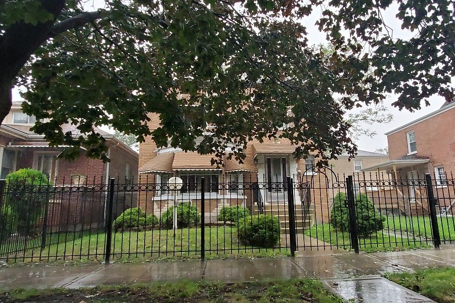 1st image of 7706 S Hermitage Ave