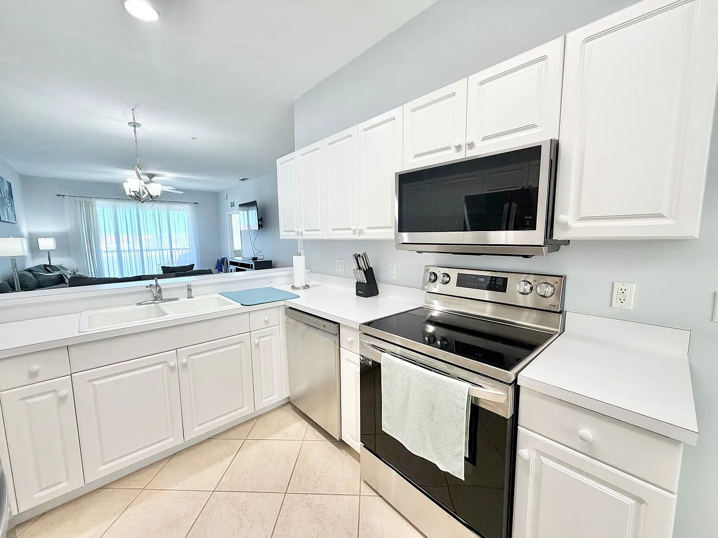 ** Cypress Trace ** 2 Bed / 2 Bath - Condo - Golf & Club Transfer! - North Naples - Seasonal Rental — Photo 3