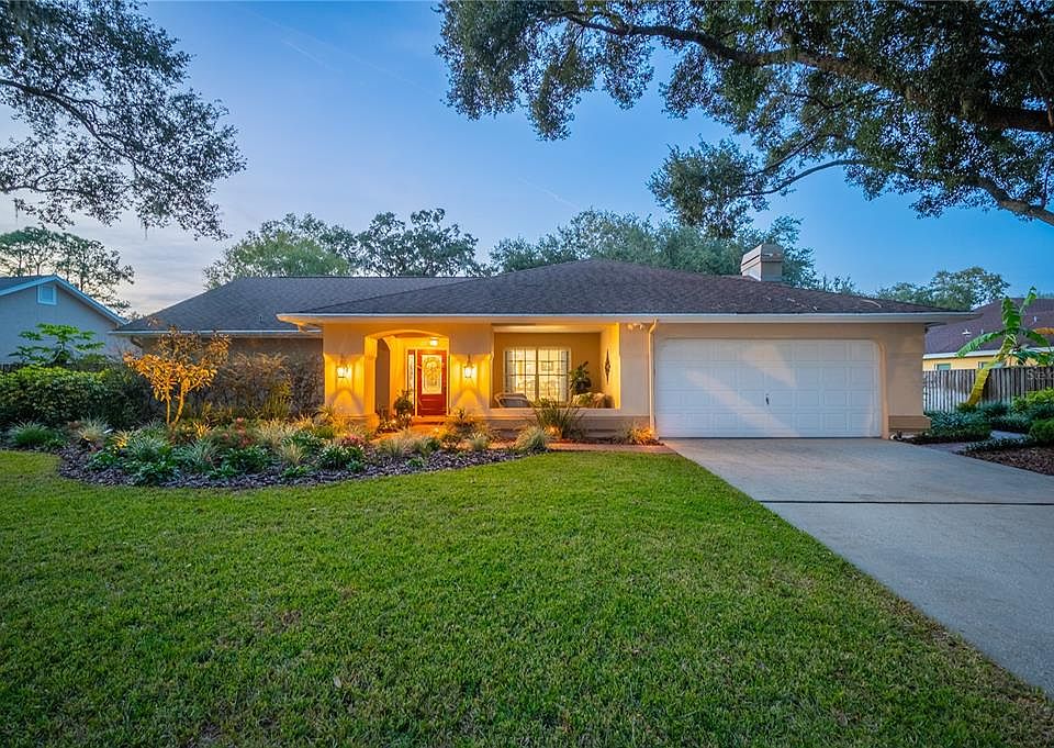 1st image of 18239 Clear Lake Dr