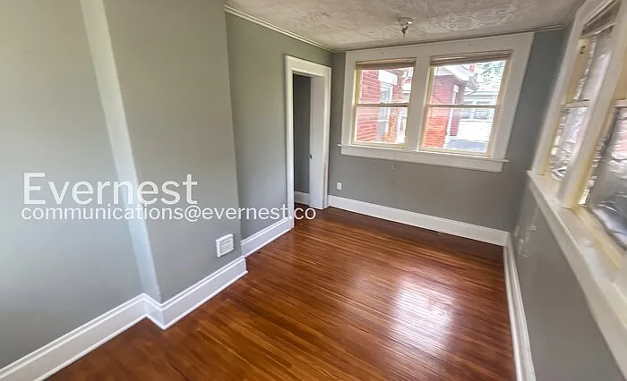 700 Linwood Ave — Photo 24