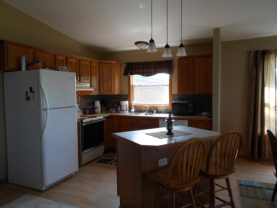 2nd image of 1307 9th St SW