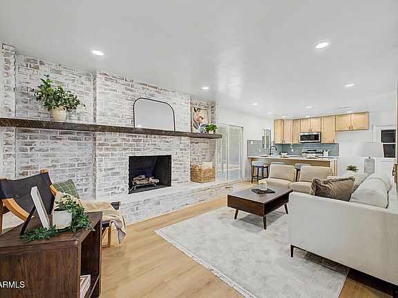 3rd image of 1538 W OCOTILLO Road
