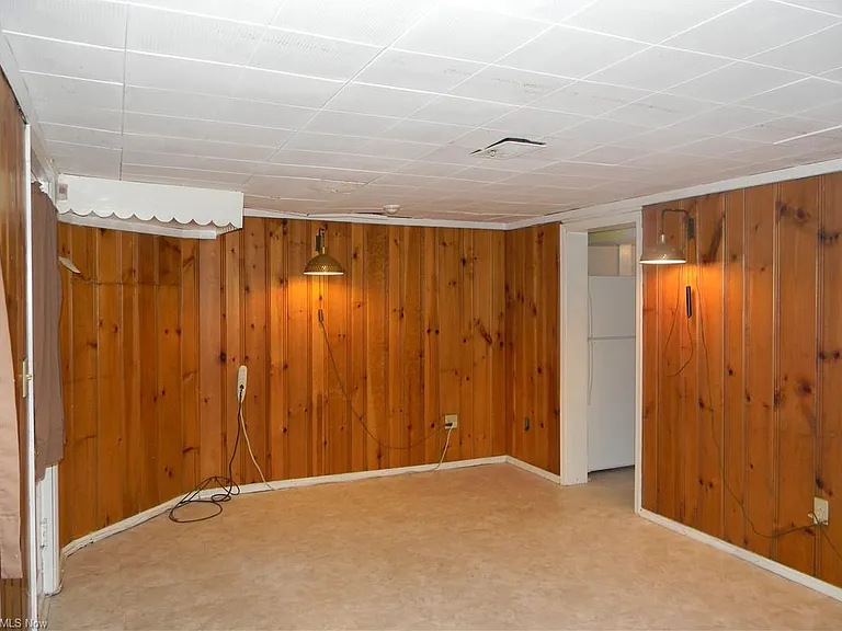 928 Vienna Ave — Photo 20