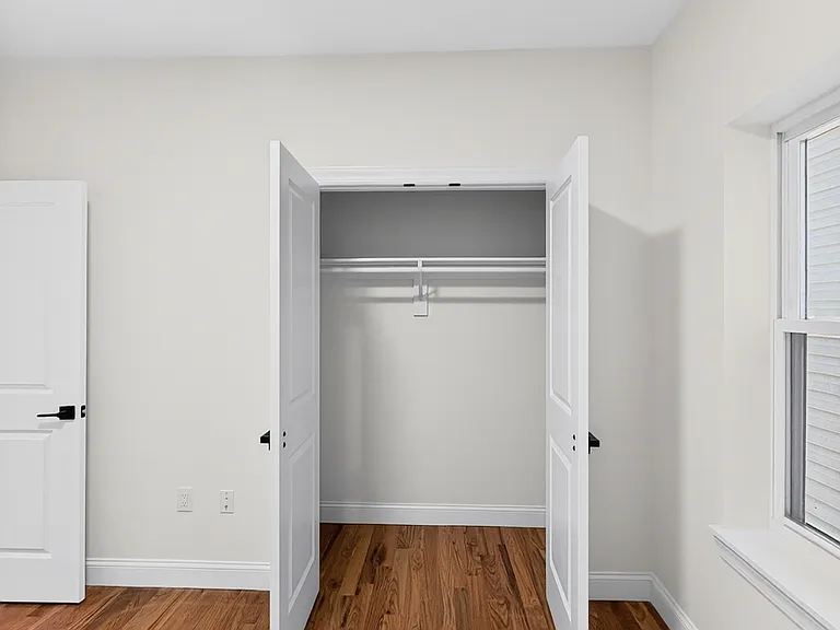 270 Hunterdon St #2 — Photo 9