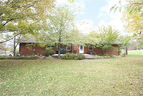 2nd image of 10773 Springwater Dr