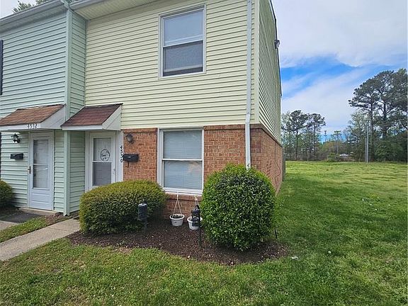 2nd image of 4530 Greenwood Dr