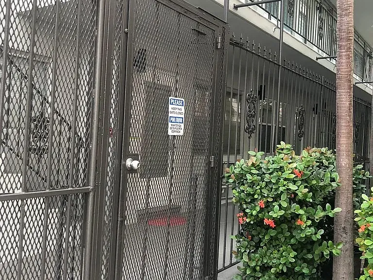 719 Euclid Ave #4 — Photo 11