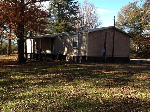 3rd image of 305 Arrowhead Way