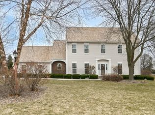 18855 Devon Ct, Brookfield, WI 53045