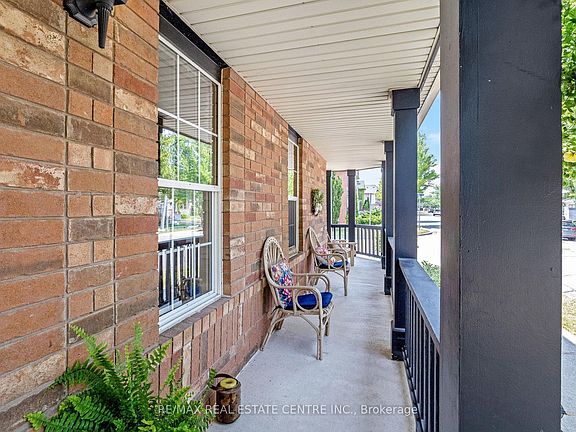5th image of 619 Porter Way