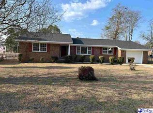 305 Pinewood St, Bennettsville, SC 29512