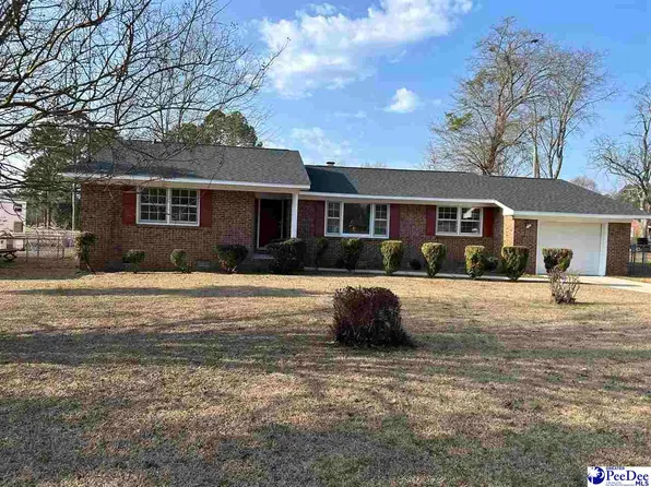 305 Pinewood St, Bennettsville, SC 29512