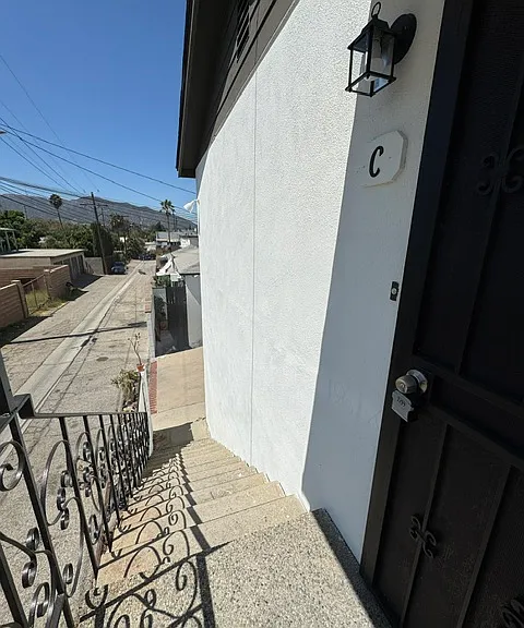 238 W Elm Ave #C — Photo 20
