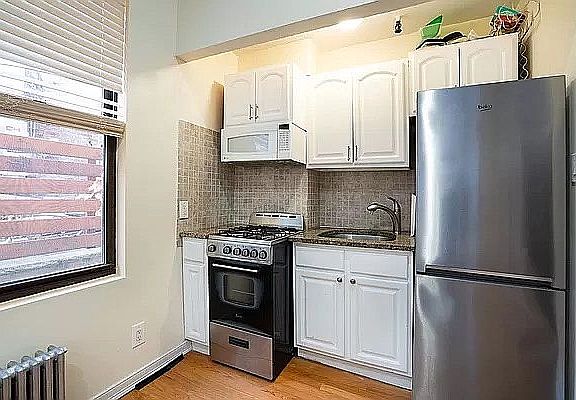 4th image of 408 W 145th St #1C