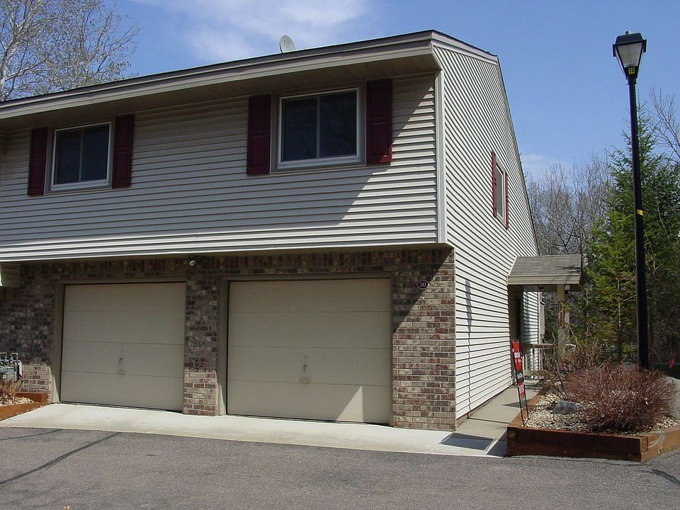1st image of 30 Garden Dr