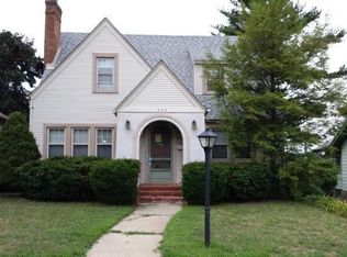 624 N Chicago Ave, Rockford, IL 61107