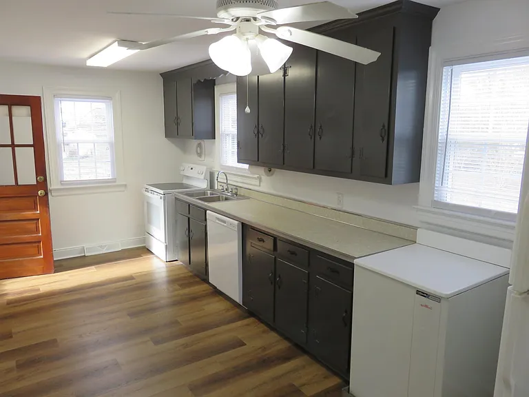 5906 New Osborne Tpke — Photo 8