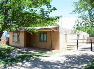 504 Los Lentes Rd SE, Los Lunas, NM 87031