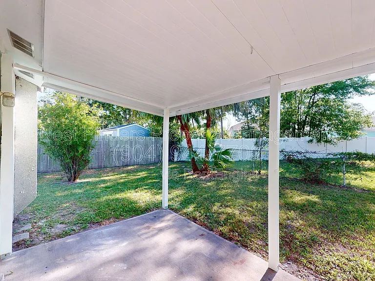 450 Aquatic Dr — Photo 17