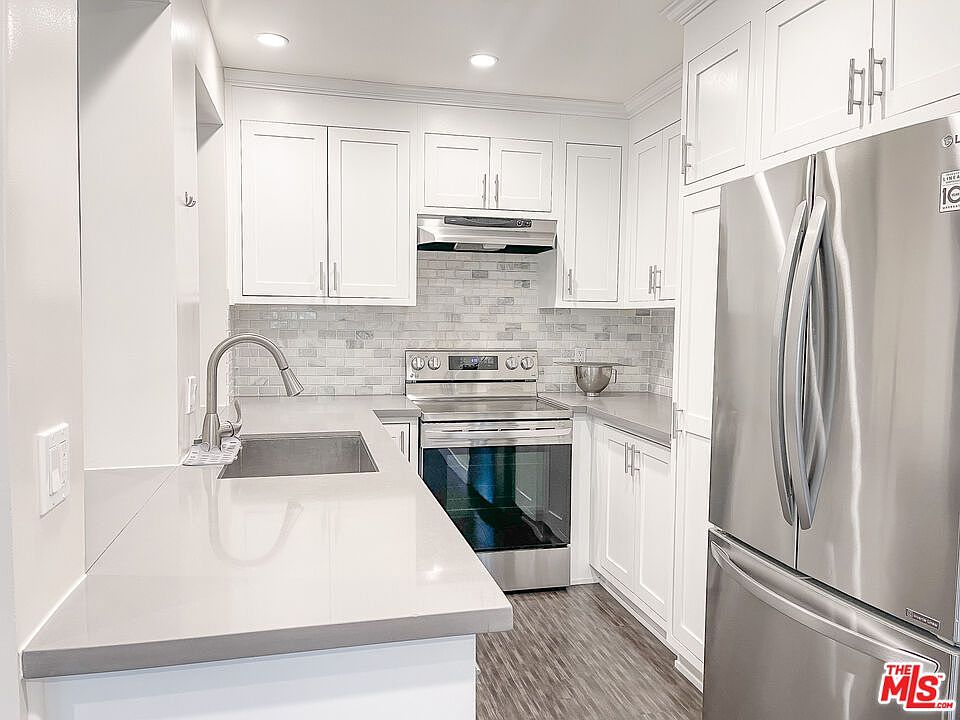 1st image of 1117 S Bedford St APT 204