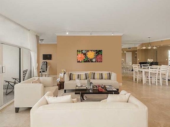 4th image of 1000 W Island Blvd Ph 7