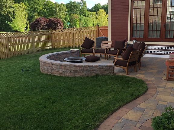 Custom patio & 6ft. Fence